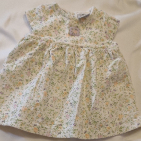 Bundle Of Assorted Baby GirlsClothing - Size 6 Months - 11 PCS - Picture 8 of 11